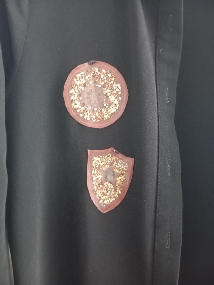 siyah düğmeli kap - Görsel 3