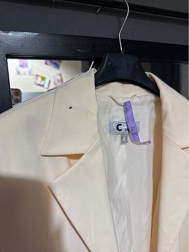 LİMON RENGİ OVERSİZE BLAZER ÇEKER - Görsel 3