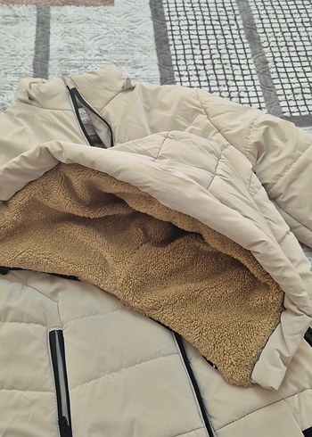 Erkek çocuk bej Kapüşonlu Mont - Görsel 2