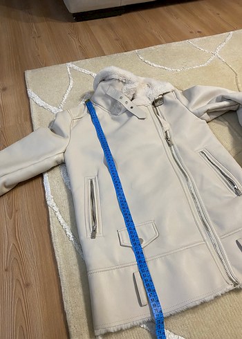 Stradivarius Krem Rengi İçi Kürklü Suni Deri Mont - Görsel 6