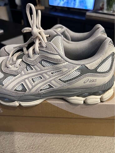 39,5 Beden gri Renk Asics Gel-NYC Spor Ayakkabi