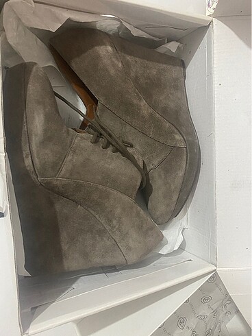 Nine West NineWest Sıfır dolgu topuklu 40 numara