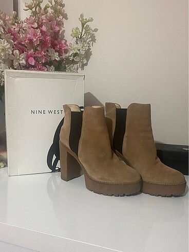 41 Beden Ninewest Topuklu Bot 40.5 numara