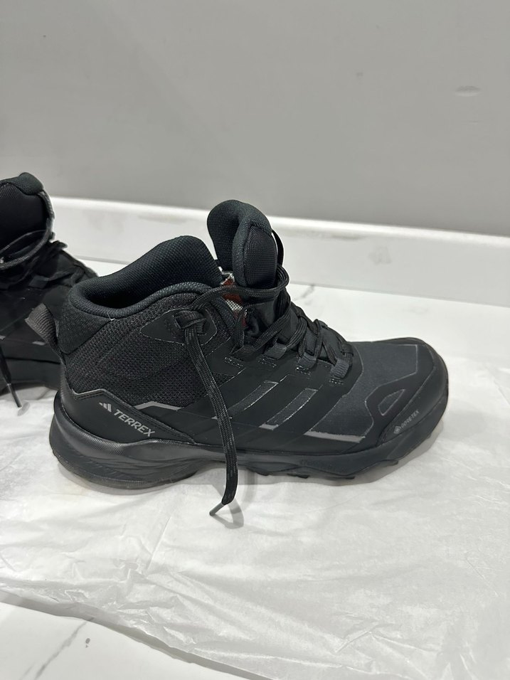 Adidas su geçirmez bot - Görsel 5