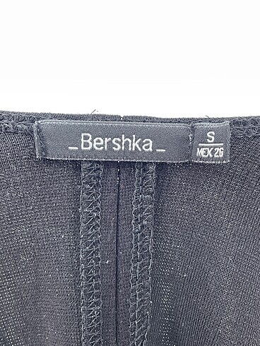 s Beden siyah Renk Bershka Kısa Elbise %70 İndirimli.