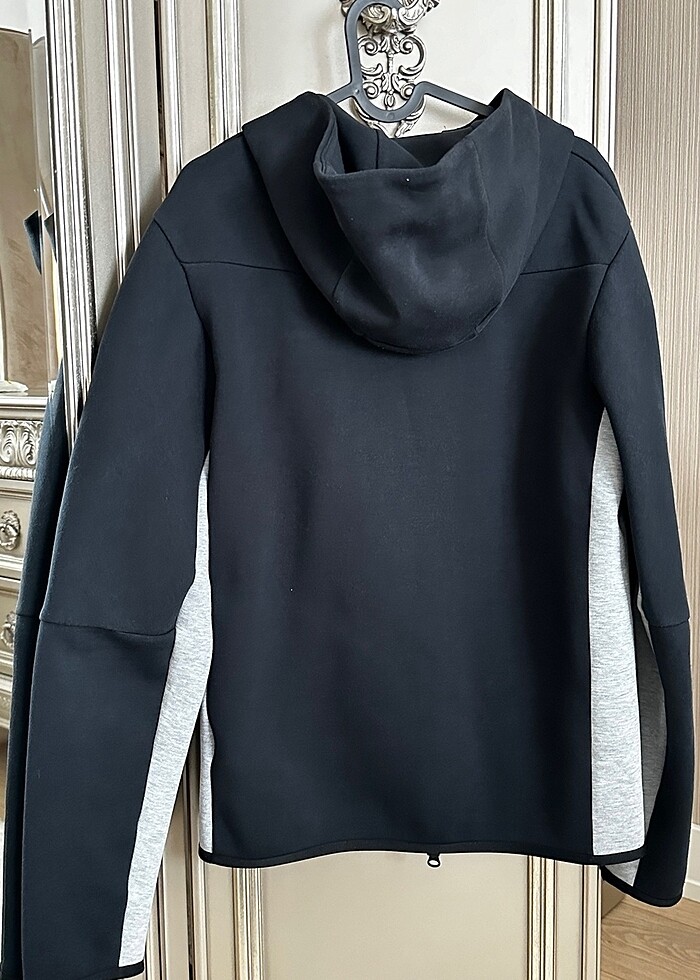 Nike tech kapşon - Görsel 3