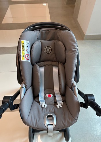 Cybex cloud z