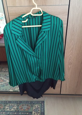 Yeşil Çizgili Kısa Kadın Blazer