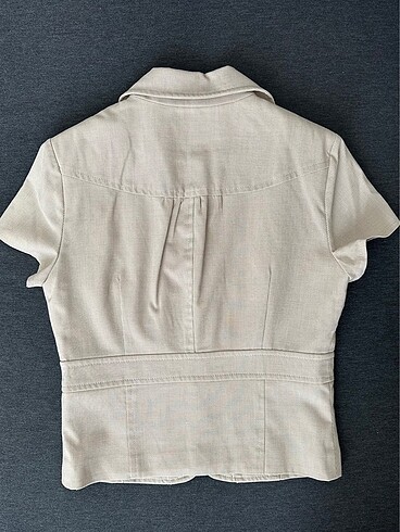36 Beden ten rengi Renk Koton marka crop ceket