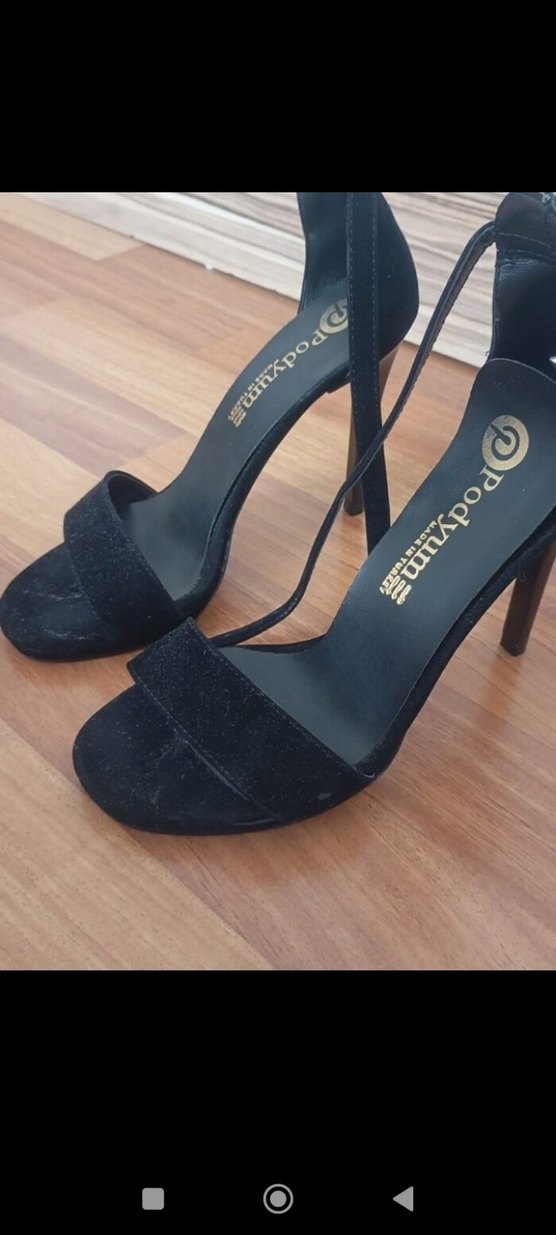 Siyah Tokalı İnce Topuklu Kadın Ayakkabı - Görsel 2