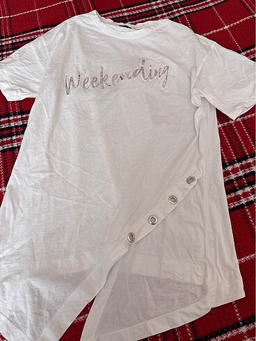 Beyaz tshirt