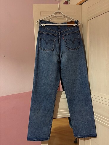 27 Beden Levis Ribcage Straight Pantolon