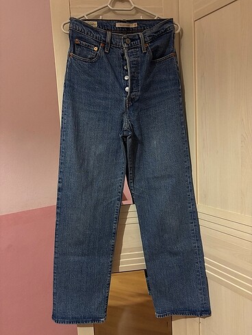 Levis Levis Ribcage Straight Pantolon