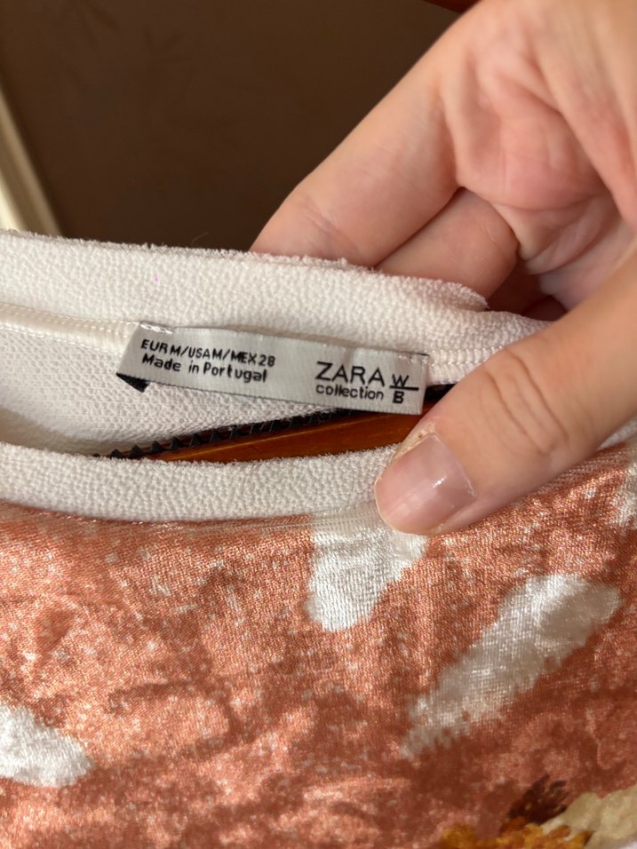 Bej Çiçek Desenli Kısa Kollu Bluz - Görsel 2