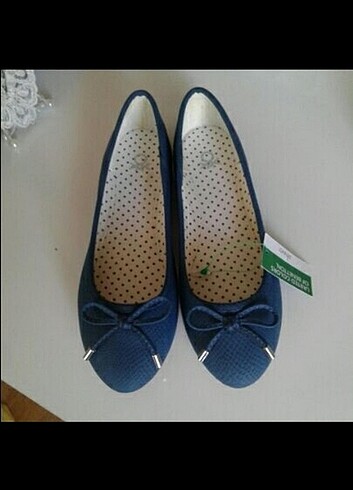 Benetton babet etiketli