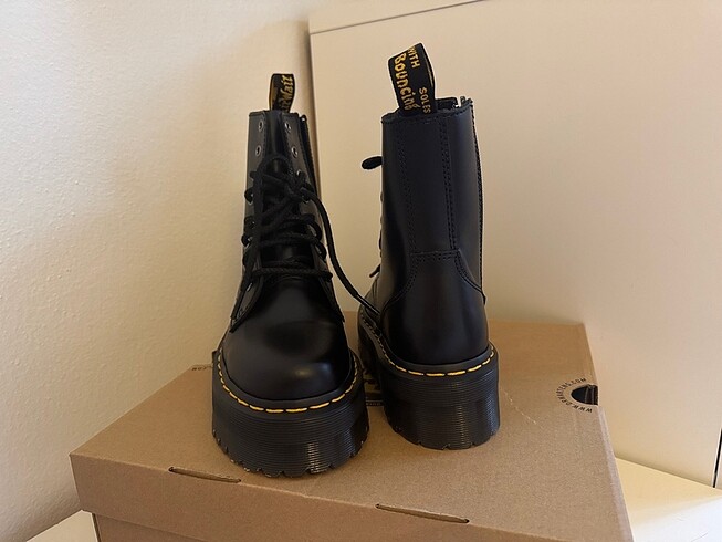 37 Beden Dr. Martens / 37 / Bot