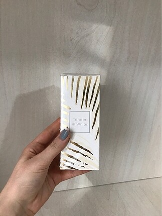 KOTON TENDER İN WHİTE