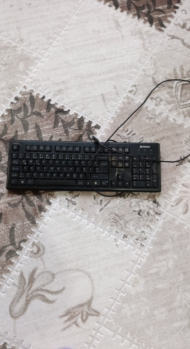 Siyah Kablolu A4Tech Klavye - Görsel 3