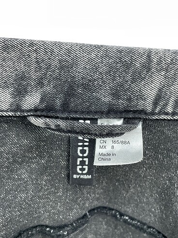 38 Beden çeşitli Renk H&M Ceket %70 İndirimli.