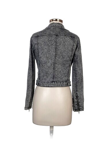 38 Beden H&M Ceket %70 İndirimli.