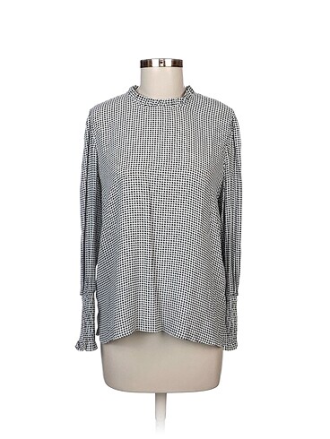 Zara Bluz %70 İndirimli.