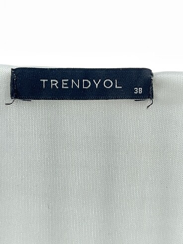 38 Beden beyaz Renk Trendyol & Milla Günlük Elbise %70 İndirimli.