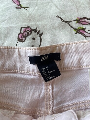 H&M Toz pembe H&M şort