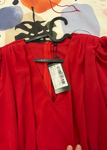 Kırmızı V Yaka Drapeli Midi Elbise - Görsel 2