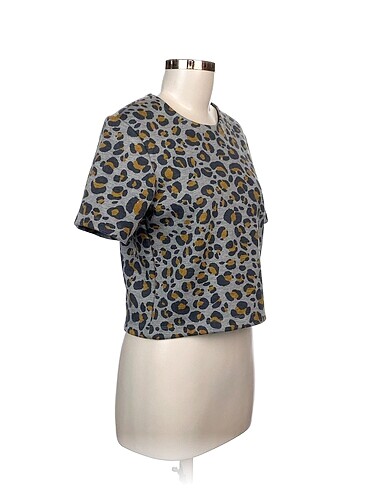 H&M T-shirt %70 İndirimli. - Görsel 2