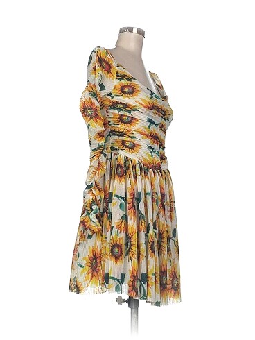 Trendyol & Milla Kısa Elbise %70 İndirimli. - Görsel 2