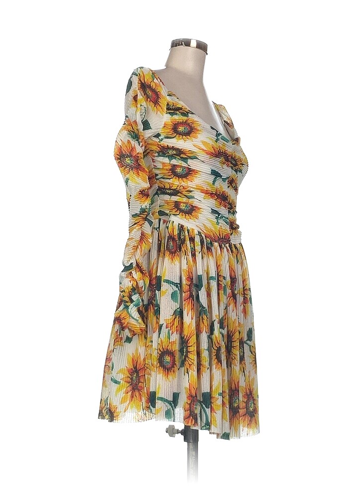 Trendyol & Milla Kısa Elbise %70 İndirimli. - Görsel 2