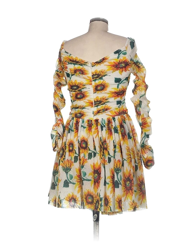 Trendyol & Milla Kısa Elbise %70 İndirimli. - Görsel 3