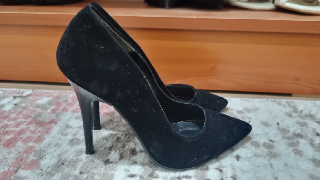 Siyah Süet Tokalı Stiletto Topuklu Kadın Ayakkabı 34 numara - Görsel 2