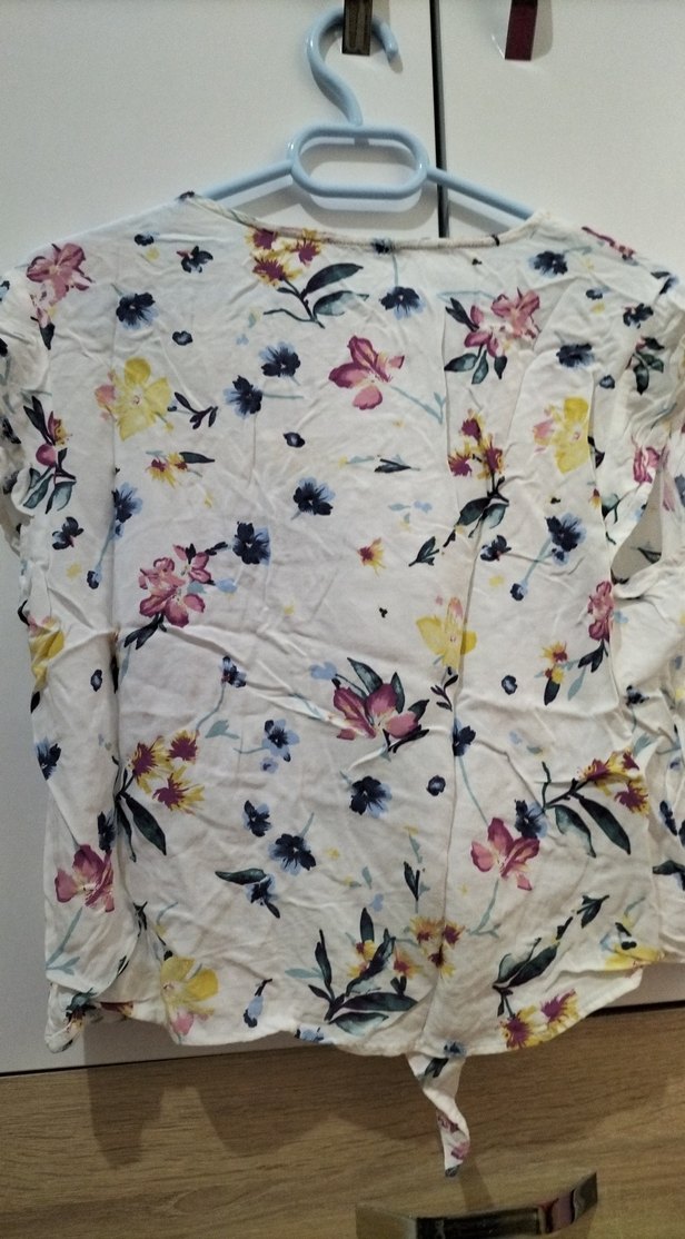 Çiçek Desenli V Yaka Bohem Bluz - Görsel 4