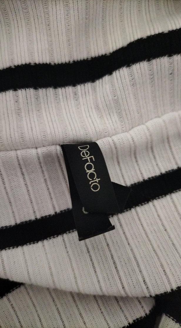 Kadın Beyaz Çizgili Triko Bluz - Görsel 3