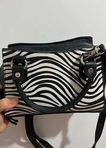 Zebra Desenli Deri Kadın Çanta