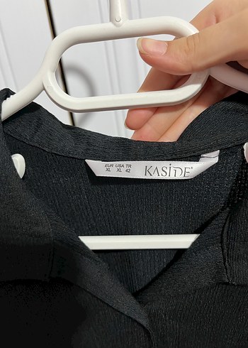 Düğmeli Siyah Keten Kadın Gömlek - Görsel 3