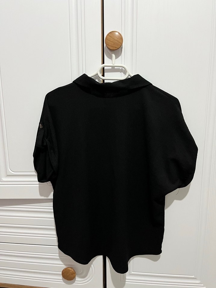 Düğmeli Siyah Keten Kadın Gömlek - Görsel 2