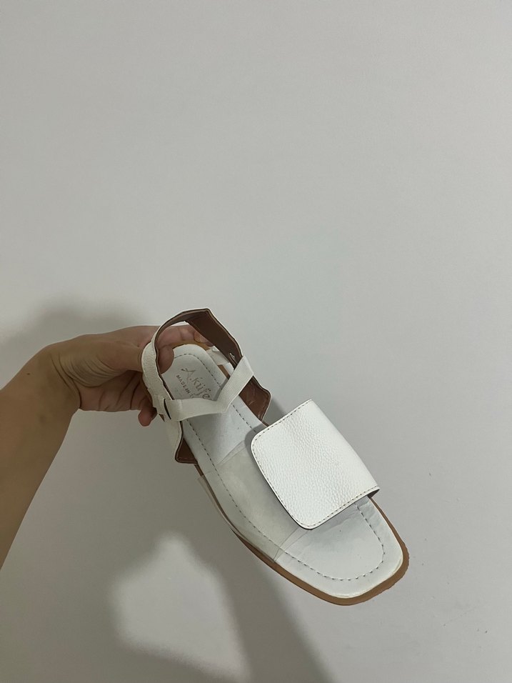 Beyaz Kadın  Sandalet - Görsel 2