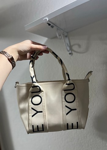 Yazılı orta boy çanta - Görsel 2