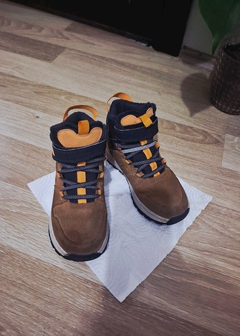 Decathlon Erkek Çocuk Kar Botu Su Geçirmez