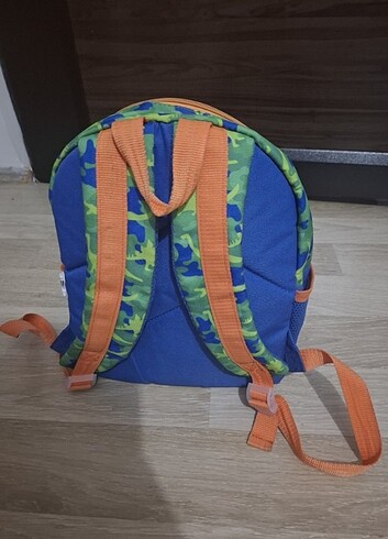 Beden Benetton orjinal anaokulu sırt çantası.