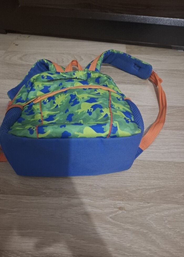 Benetton orjinal anaokulu sırt çantası. - Görsel 2