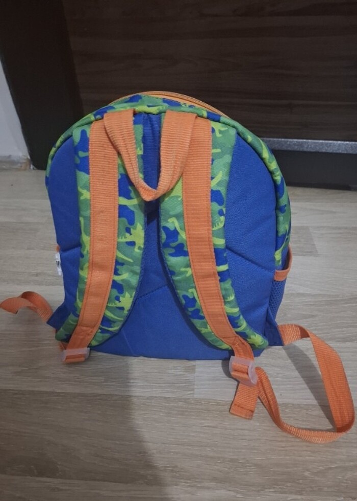 Benetton orjinal anaokulu sırt çantası. - Görsel 3