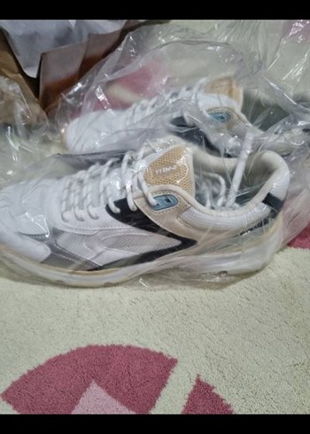 Bershka Fileli Kontrast Spor Ayakkabı - Görsel 7