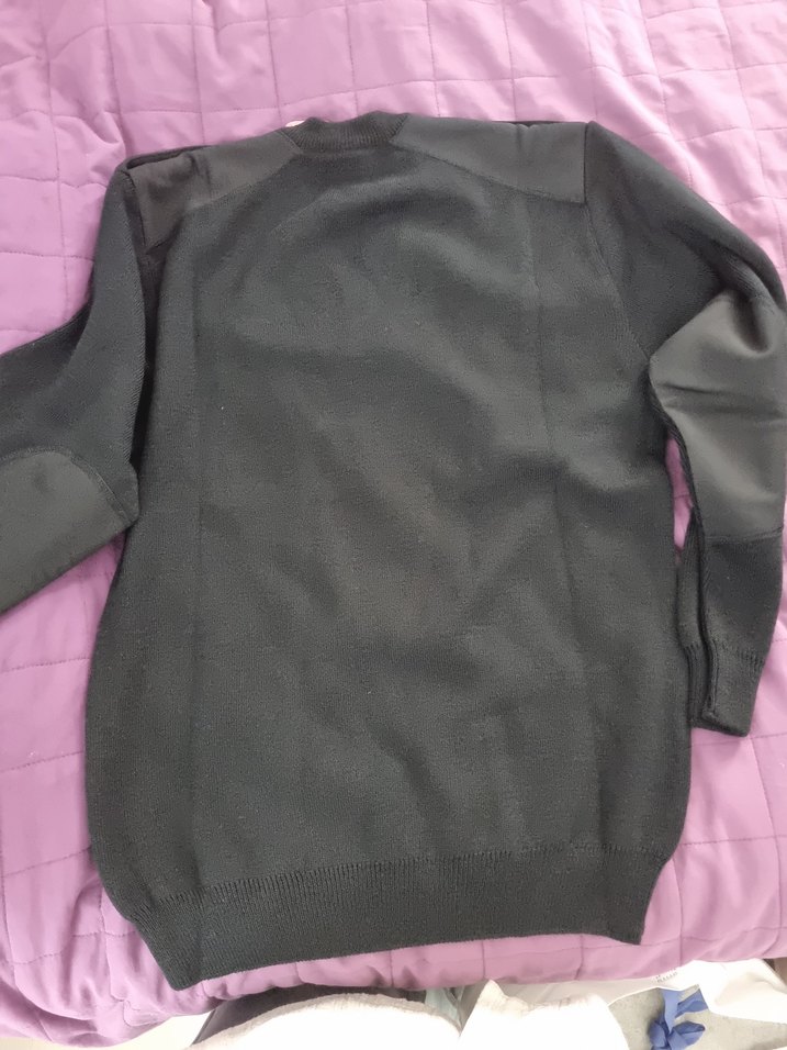 Siyah Triko Erkek Kazak, Uzun Kollu, V Yaka - Görsel 3