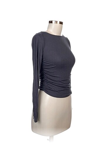H&M H&M Bluz %70 İndirimli.