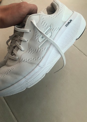 Skechers gorun serisi