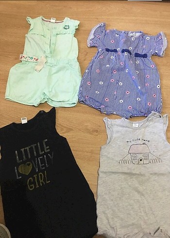 Toplu satış bebek kıyafetleri koyacam almak isteyen yazsın