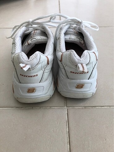 37,5 Beden beyaz Renk Orijinal Skechers d?lites ayakkabı